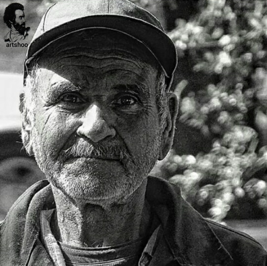 مدل پرتره سیاه قلم